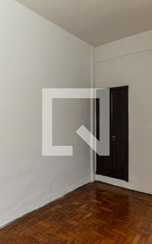 Apartamento à venda com 65m², 1 quarto e sem vagaSala