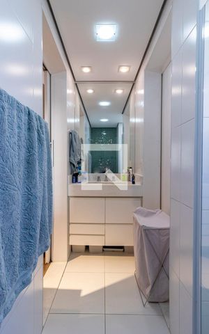 Apartamento à venda com 110m², 3 quartos e 2 vagasBanheiro Social