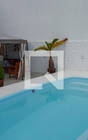 Casa de condomínio à venda com 450m², 5 quartos e 1 vaga Casa de condomínio à venda com 450m², 5 quartos e 1 vagaÁrea externa