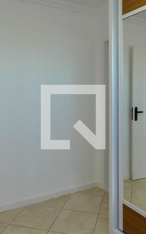 Casa de condomínio à venda com 450m², 5 quartos e 1 vaga Casa de condomínio à venda com 450m², 5 quartos e 1 vagaCloset da suíte 2