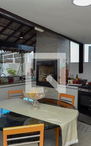 Casa de condomínio à venda com 450m², 5 quartos e 1 vaga