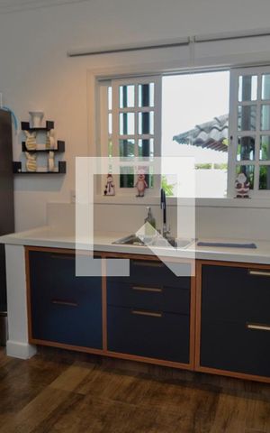 Casa de condomínio à venda com 450m², 5 quartos e 1 vaga Casa de condomínio à venda com 450m², 5 quartos e 1 vagaCozinha