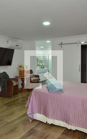 Casa de condomínio à venda com 450m², 5 quartos e 1 vaga Casa de condomínio à venda com 450m², 5 quartos e 1 vagaSuite 1