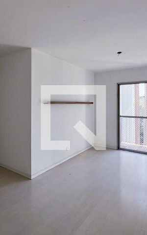 Apartamento à venda com 61m², 2 quartos e 1 vaga Apartamento à venda com 61m², 2 quartos e 1 vagaSala
