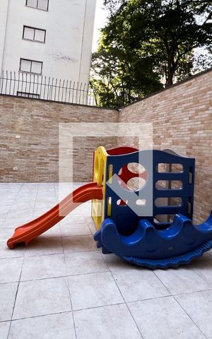 Apartamento à venda com 61m², 2 quartos e 1 vaga Apartamento à venda com 61m², 2 quartos e 1 vagaPlayground