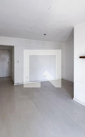 Apartamento à venda com 61m², 2 quartos e 1 vaga Apartamento à venda com 61m², 2 quartos e 1 vagaSala