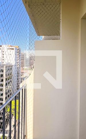 Apartamento à venda com 61m², 2 quartos e 1 vaga Apartamento à venda com 61m², 2 quartos e 1 vagaSacada