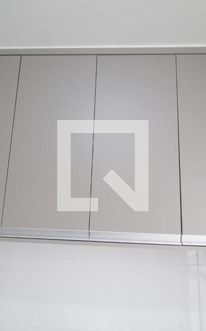 Apartamento para alugar com 67m², 2 quartos e 1 vagaCozinha - Armários