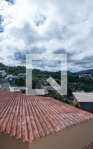 Casa à venda com 450m², 6 quartos e 5 vagas Casa à venda com 450m², 6 quartos e 5 vagasVista- Casa 3