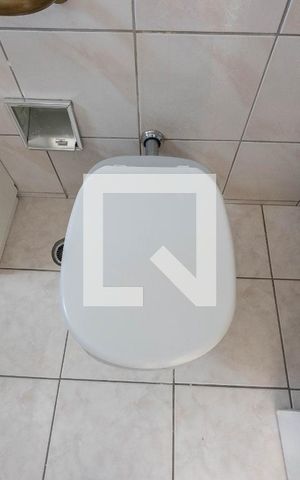 Apartamento à venda com 112m², 3 quartos e 1 vaga Apartamento à venda com 112m², 3 quartos e 1 vagaBanheiro da Suíte