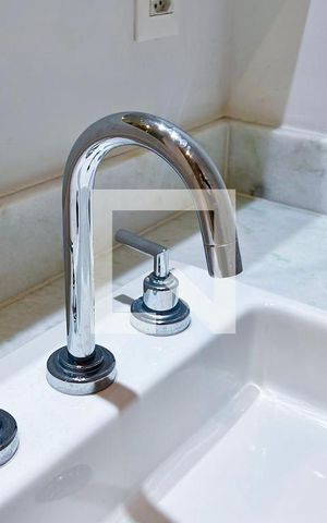 Apartamento à venda com 65m², 1 quarto e 2 vagas Apartamento à venda com 65m², 1 quarto e 2 vagasBanheiro 2