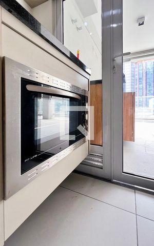 Apartamento à venda com 65m², 1 quarto e 2 vagas Apartamento à venda com 65m², 1 quarto e 2 vagasCozinha