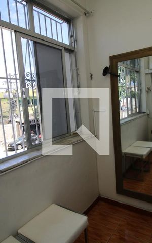 Apartamento para alugar com 52m², 2 quartos e sem vagaVaranda
