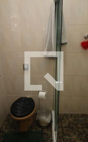 Apartamento para alugar com 52m², 2 quartos e sem vagaBanheiro