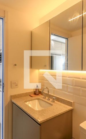Studio à venda com 24m², 1 quarto e sem vaga Studio à venda com 24m², 1 quarto e sem vagaBanheiro