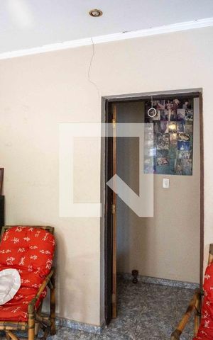 Casa à venda com 250m², 2 quartos e 5 vagasSala