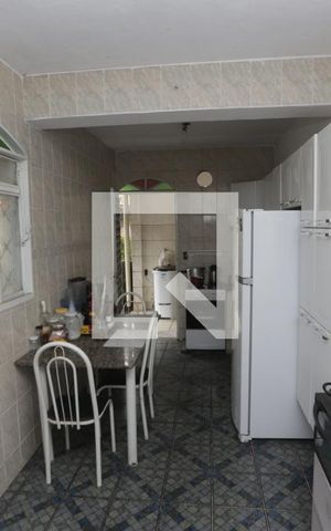 Casa à venda com 83m², 2 quartos e 1 vagaCozinha