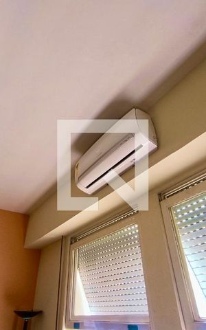 Apartamento à venda com 239m², 4 quartos e 1 vaga Apartamento à venda com 239m², 4 quartos e 1 vagaSala