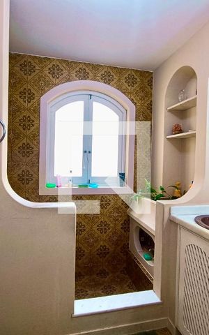 Apartamento à venda com 239m², 4 quartos e 1 vaga Apartamento à venda com 239m², 4 quartos e 1 vagaSuíte banheiro