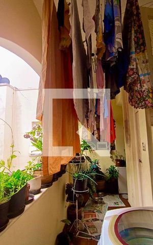 Apartamento à venda com 239m², 4 quartos e 1 vaga Apartamento à venda com 239m², 4 quartos e 1 vagaÁrea serviço