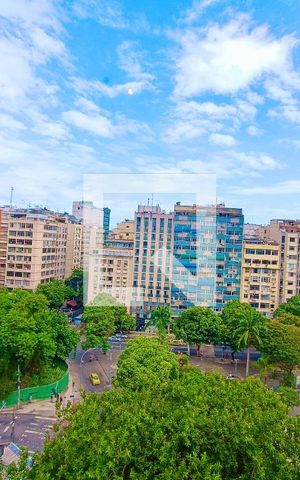 Apartamento à venda com 239m², 4 quartos e 1 vaga Apartamento à venda com 239m², 4 quartos e 1 vagaEscritório vista