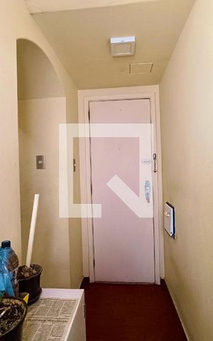 Apartamento à venda com 239m², 4 quartos e 1 vaga Apartamento à venda com 239m², 4 quartos e 1 vagaÁrea serviço