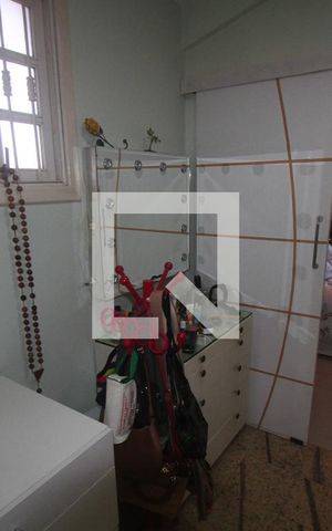 Casa de condomínio à venda com 250m², 3 quartos e 4 vagasBanheiro Closet da suíteda Suíte
