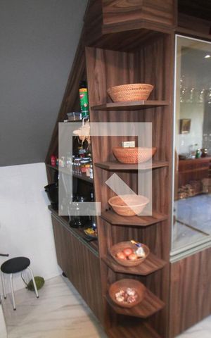 Casa de condomínio à venda com 250m², 3 quartos e 4 vagasCozinha