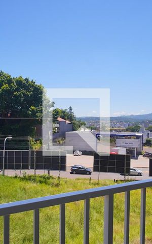 Apartamento à venda com 57m², 2 quartos e 1 vaga Apartamento à venda com 57m², 2 quartos e 1 vagaVista do Quarto 2