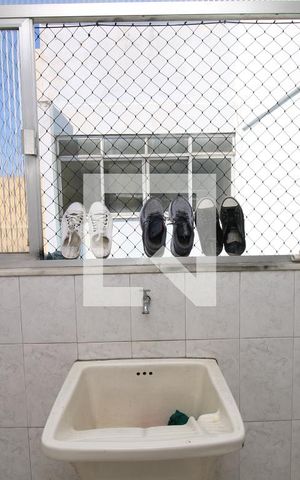 Apartamento à venda com 82m², 3 quartos e 2 vagasÁrea de Serviço