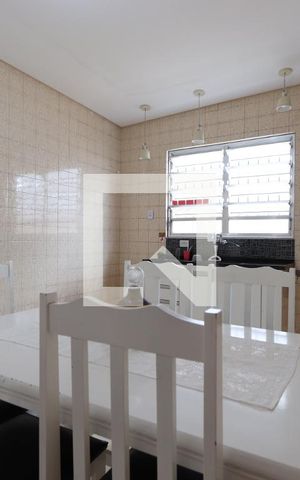 Casa para alugar com 173m², 2 quartos e 1 vagaCopa/Cozinha