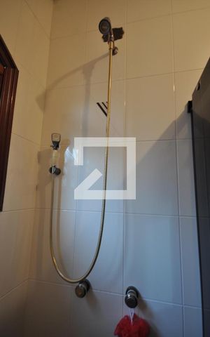 Casa à venda com 650m², 5 quartos e 8 vagasBanheiro da Suíte 3