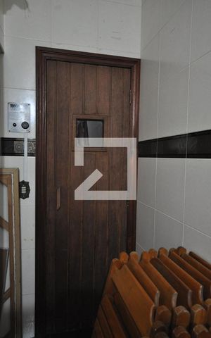 Casa à venda com 650m², 5 quartos e 8 vagasChurrasqueira