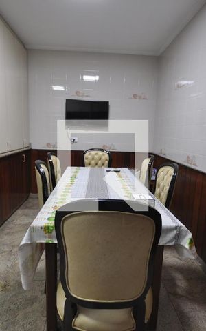 Casa à venda com 650m², 5 quartos e 8 vagasCopa