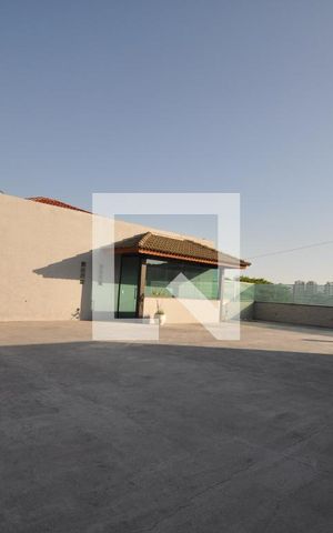 Casa à venda com 650m², 5 quartos e 8 vagasQuintal