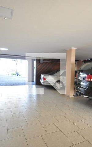 Casa à venda com 650m², 5 quartos e 8 vagasGaragem