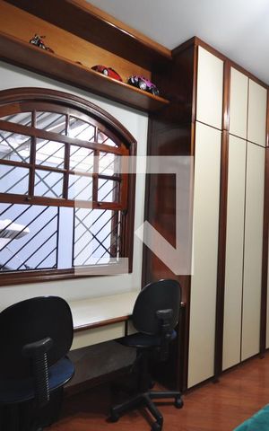 Casa à venda com 650m², 5 quartos e 8 vagasSuíte 3
