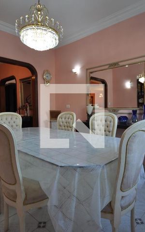 Casa à venda com 650m², 5 quartos e 8 vagasSala de Jantar 2