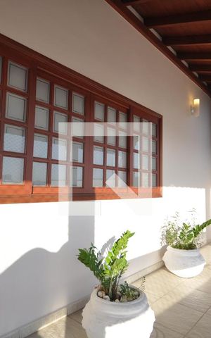 Casa à venda com 650m², 5 quartos e 8 vagasSacada