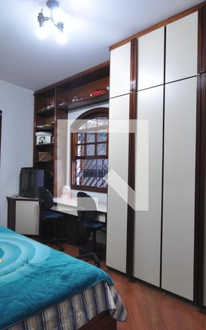 Casa à venda com 650m², 5 quartos e 8 vagasSuíte 3