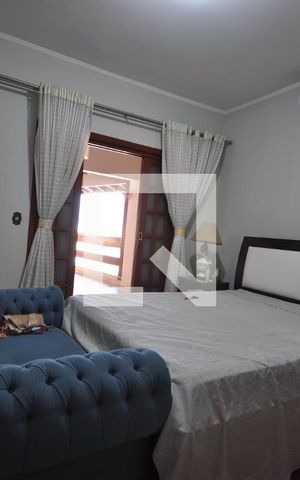 Casa à venda com 650m², 5 quartos e 8 vagasSuite Master