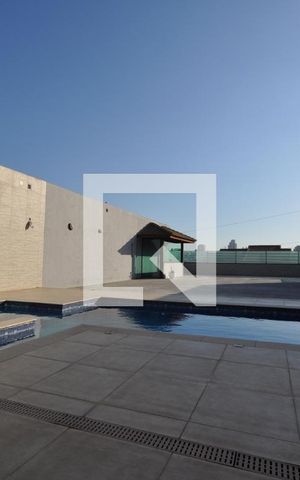 Casa à venda com 650m², 5 quartos e 8 vagasPiscina