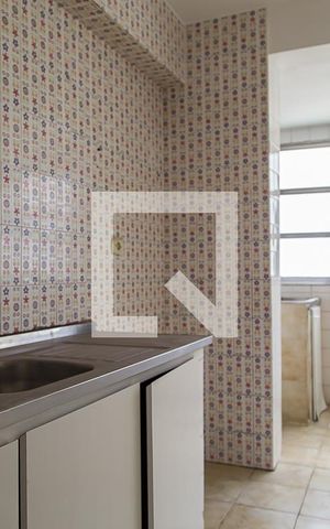 Apartamento para alugar com 67m², 2 quartos e 1 vaga Apartamento para alugar com 67m², 2 quartos e 1 vagaCozinha e Área de Serviço