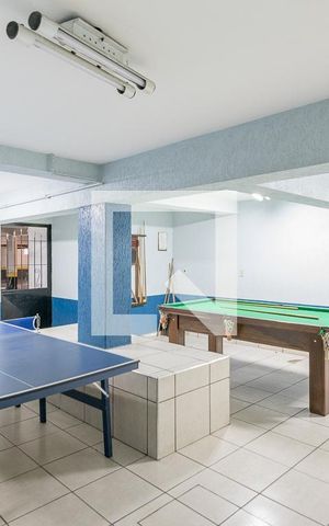 Apartamento à venda com 56m², 2 quartos e 1 vaga Apartamento à venda com 56m², 2 quartos e 1 vagaÁrea comum - Salão de Jogos