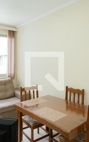 Apartamento à venda com 56m², 2 quartos e 1 vaga Apartamento à venda com 56m², 2 quartos e 1 vagaSala