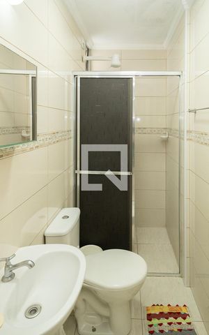 Apartamento à venda com 56m², 2 quartos e 1 vaga Apartamento à venda com 56m², 2 quartos e 1 vagaBanheiro Social