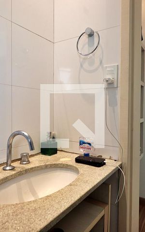 Apartamento à venda com 67m², 1 quarto e 2 vagasSuíte - Banheiro