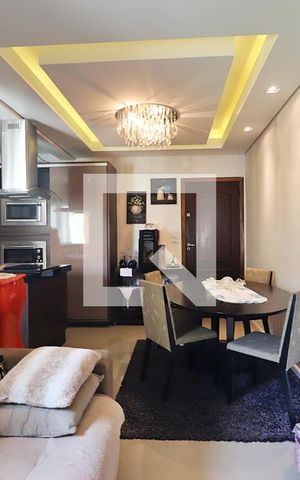 Apartamento à venda com 67m², 1 quarto e 2 vagasSala