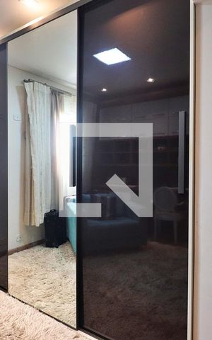 Apartamento à venda com 67m², 1 quarto e 2 vagasSuíte - Closet