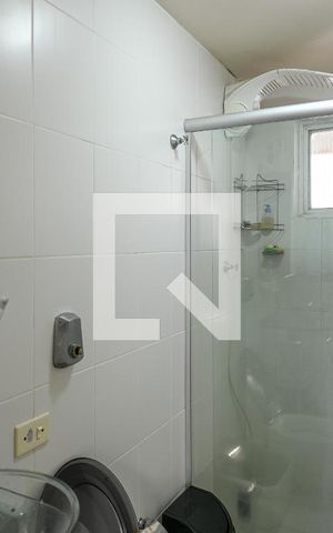 Apartamento para alugar com 55m², 2 quartos e 1 vaga Apartamento para alugar com 55m², 2 quartos e 1 vagaBanheiro
